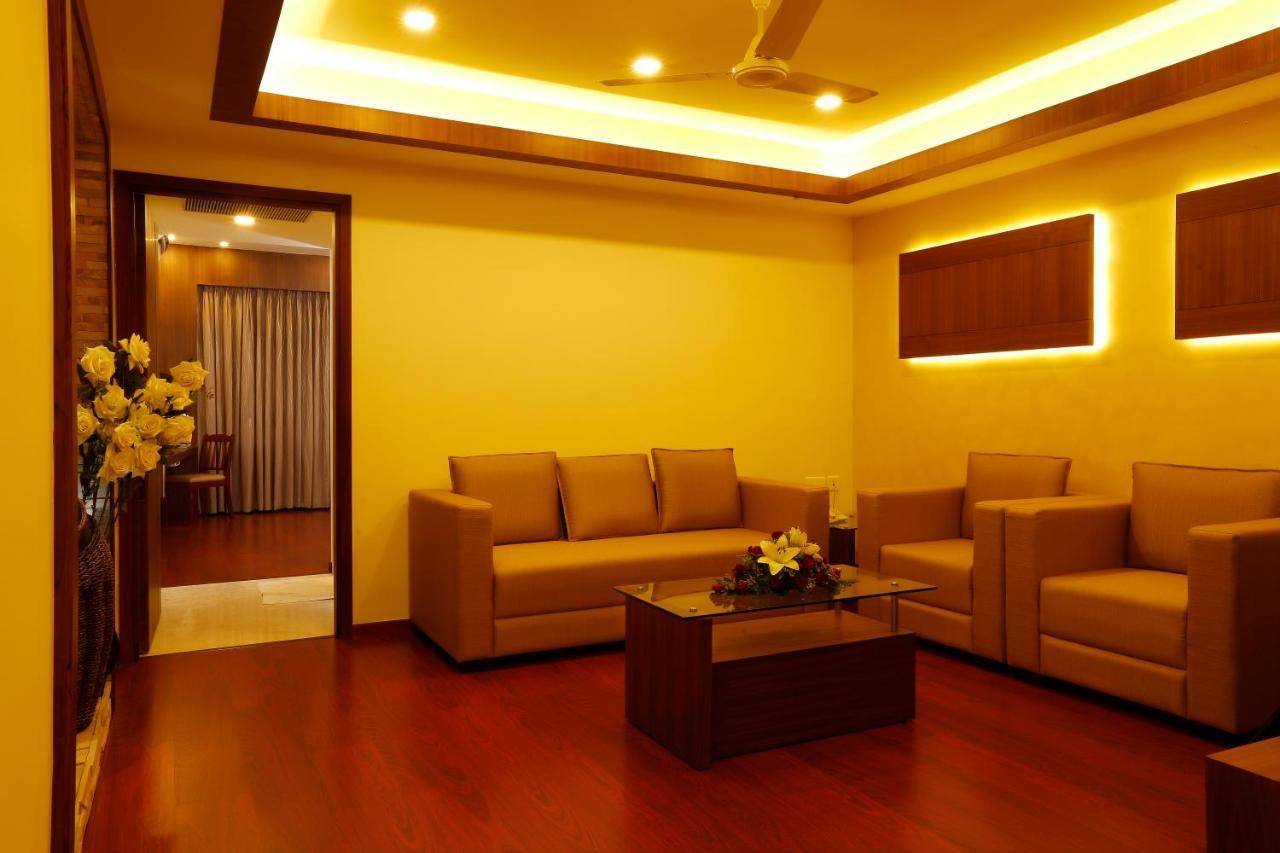 Hotel Arcadia Regency Alappuzha Εξωτερικό φωτογραφία