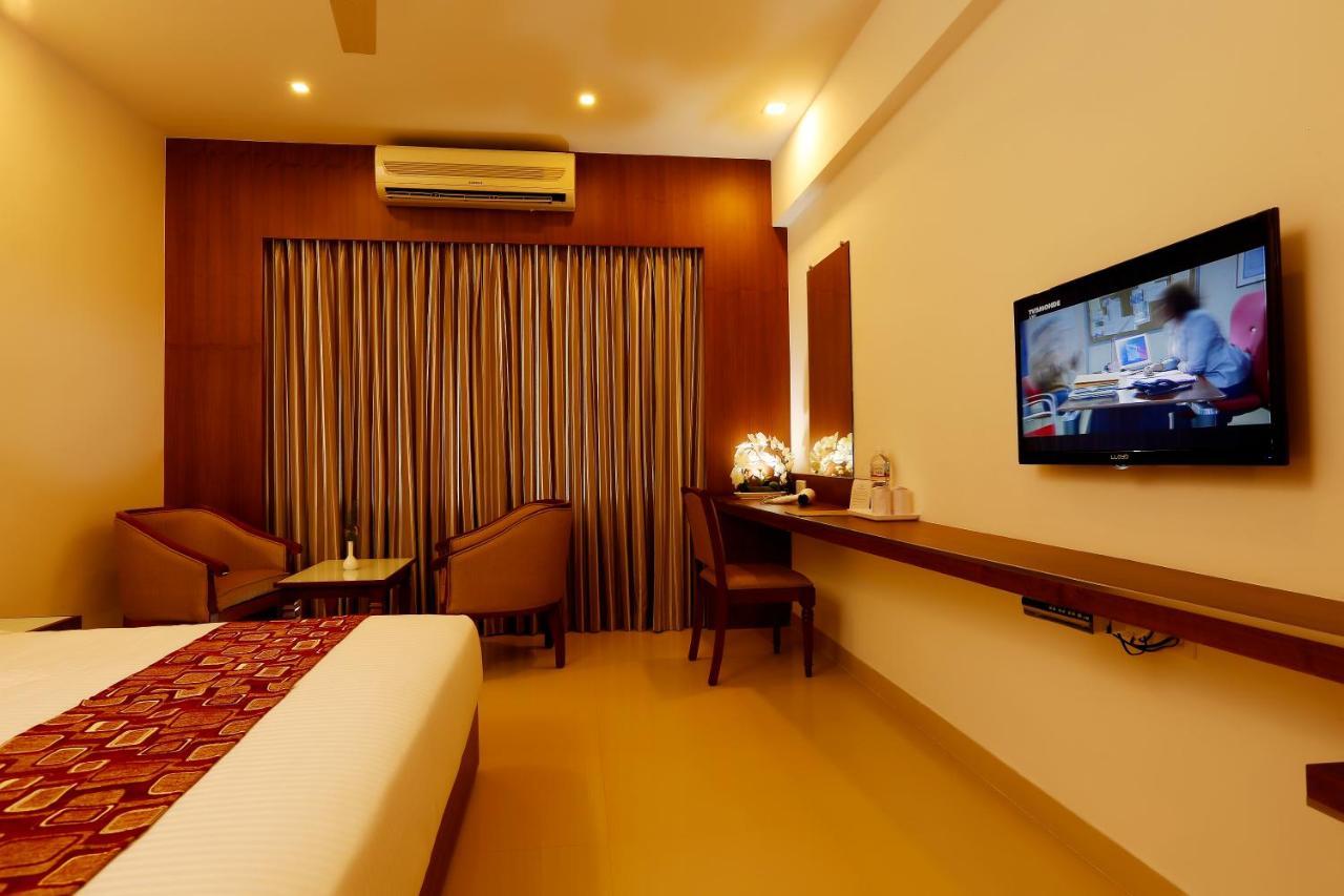 Hotel Arcadia Regency Alappuzha Εξωτερικό φωτογραφία